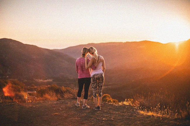 Zwei Frauen i, Sonnenuntergang